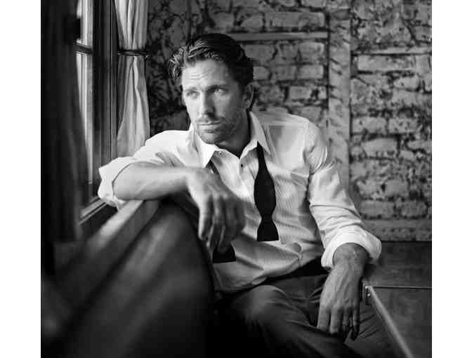 Photo Session by Professional Photographer Pontus Hook