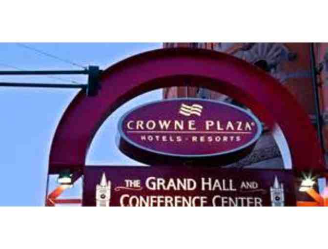 Crowne Plaza Hotel Downtown Indianapolis Traincar Package
