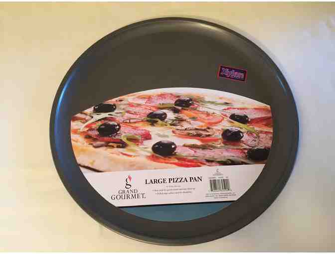 Pizza Making Basket & Meijer Gift Card