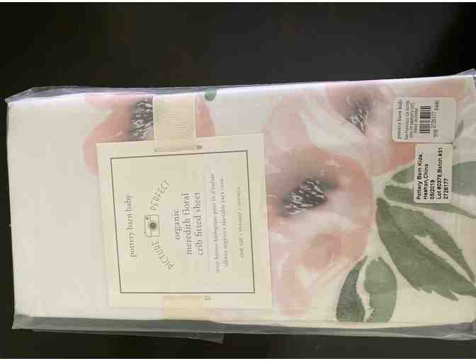 Baby: Pottery Barn Picture Perfect Meredith Floral Fitted Crib Sheet