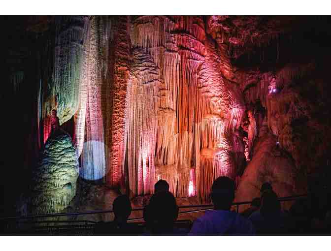 Missouri: Meramec Caverns TWO PASSES - Stanton