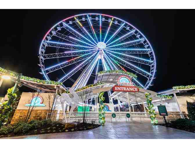 Tennessee - The Great Smoky  Mountain Wheel at Pigeon Forge