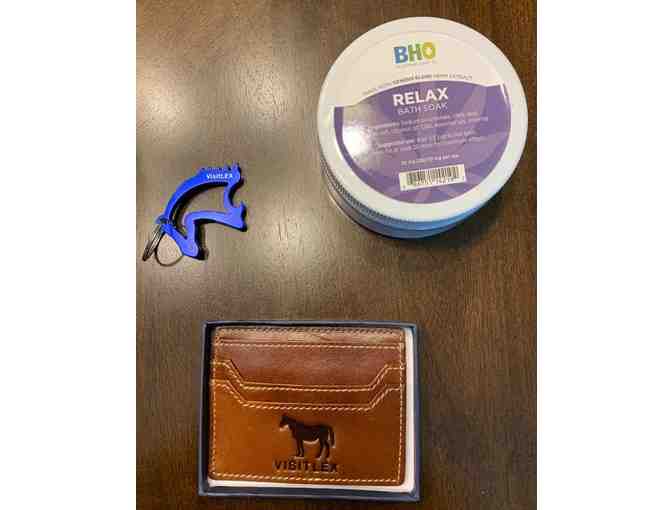 2 Lexington VIP Admission Passes for 12 attractions & variety of Lexington themed items