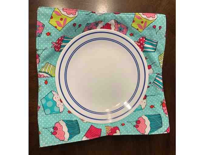 Microwave Bowl Potholder (large size) - Cupcake (2)