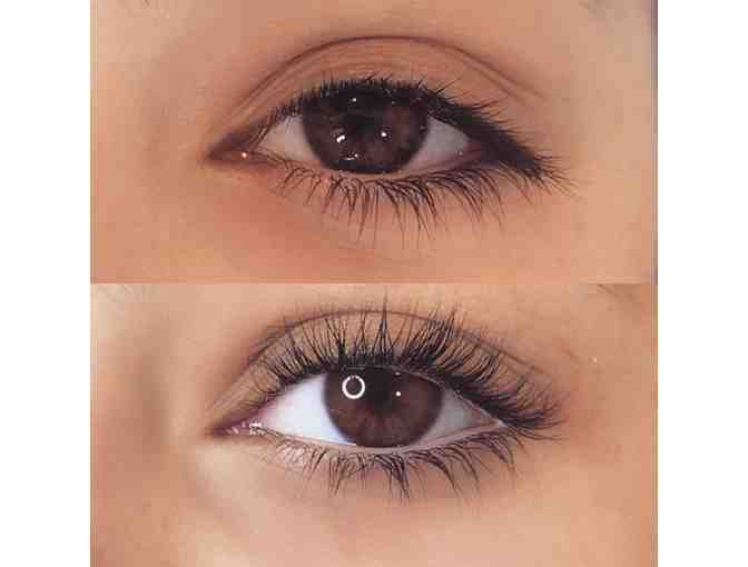 Lash lift for 2 at Cici Glamour