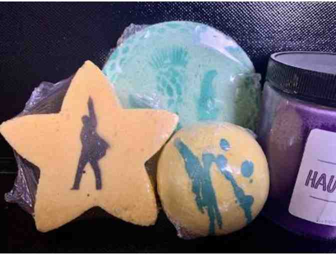 Vegan Soap, Soy Candle and Bath Bomb Set