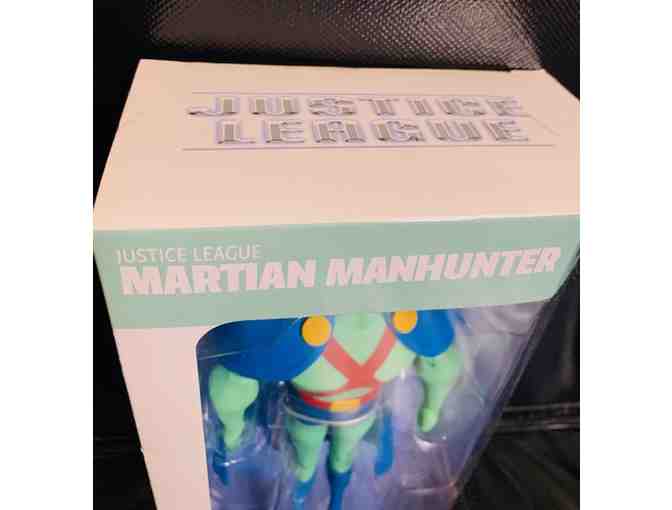 DC Collectibles- Justice League Martian Hunter