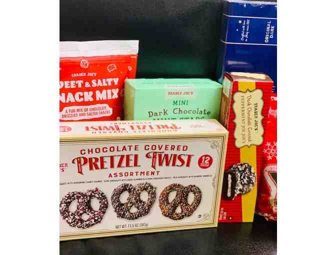 Trader Joes Holiday Gift Basket