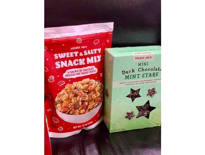 Trader Joes Holiday Gift Basket