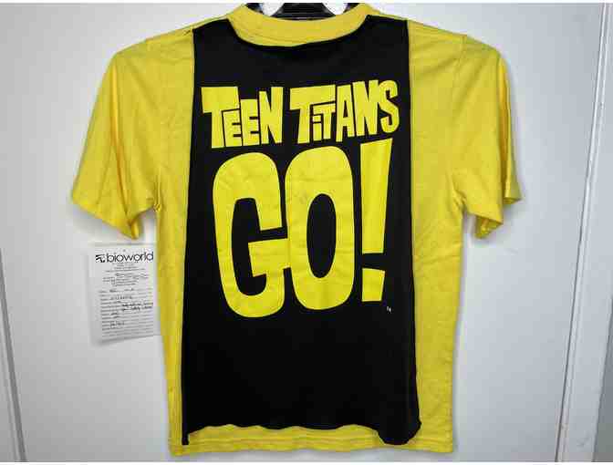 Teen Titans Go! - Caped T-Shirt