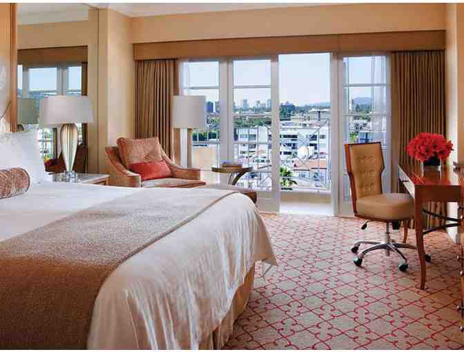 $250 Gift Card Toward the Four Seasons Hotel and Resort