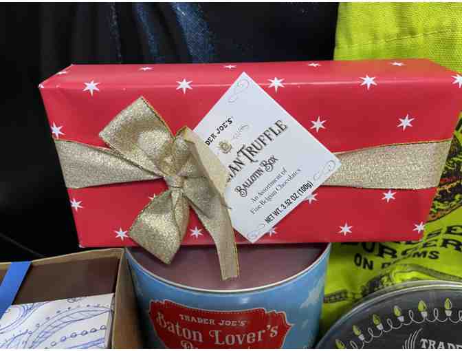 Trader Joes Holiday Gift Basket