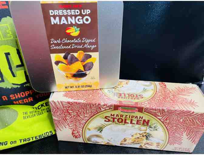 Trader Joes Holiday Gift Basket