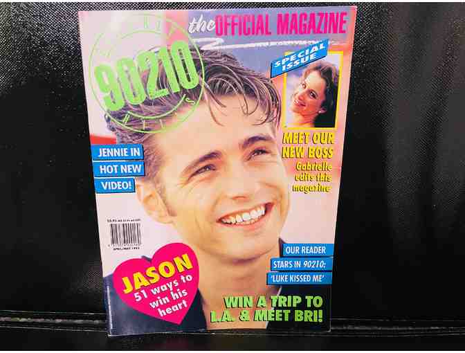 Signed Beverly Hills, 90210 Script & 3 Vintage Magazines