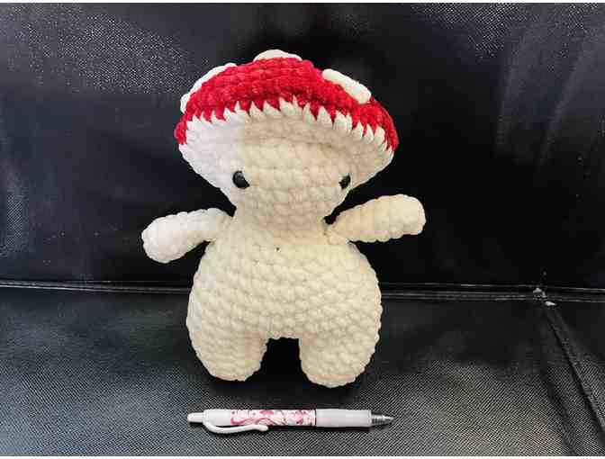 Crocheted Mocchi Mushroom