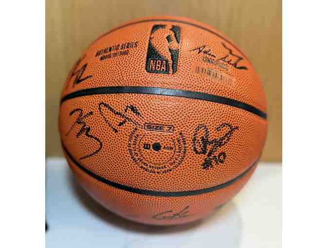 ENTIRE Team Autographed Basketball-LA Clippers Basketball 2024-2025 Team