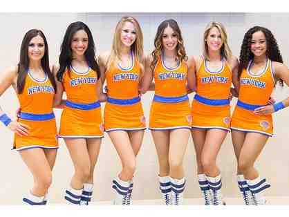 1 Hr Private Dance Lesson for up to 4ppl w/ a former NY Knicks City Dancer!