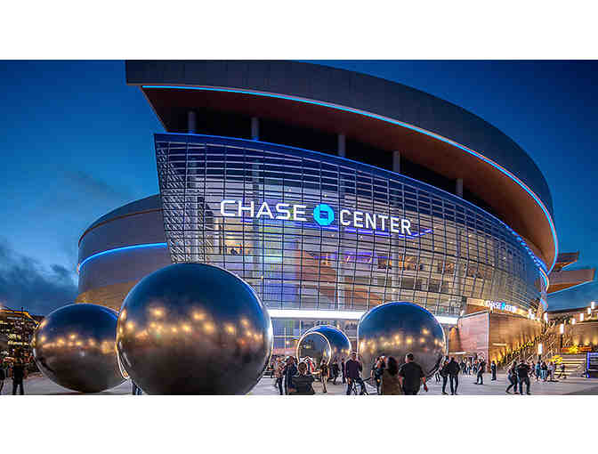 Golden State Warriors Tickets with United Club Access