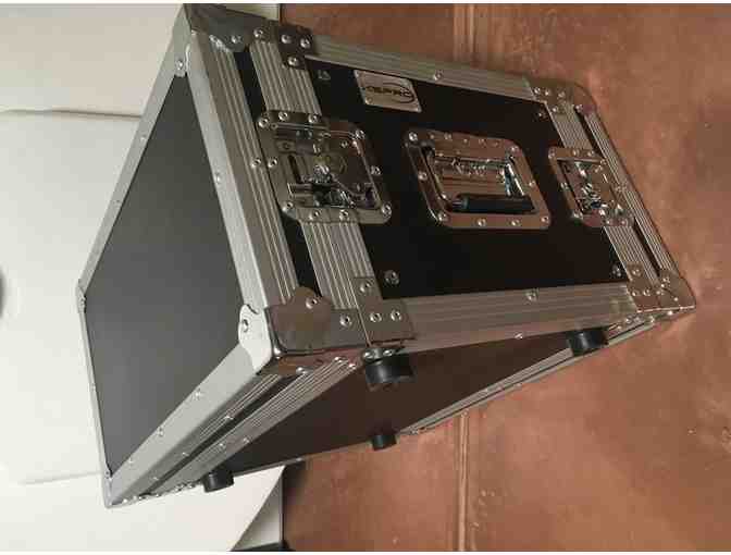 Professional electronics rack/box, with signal processor and aural exciter