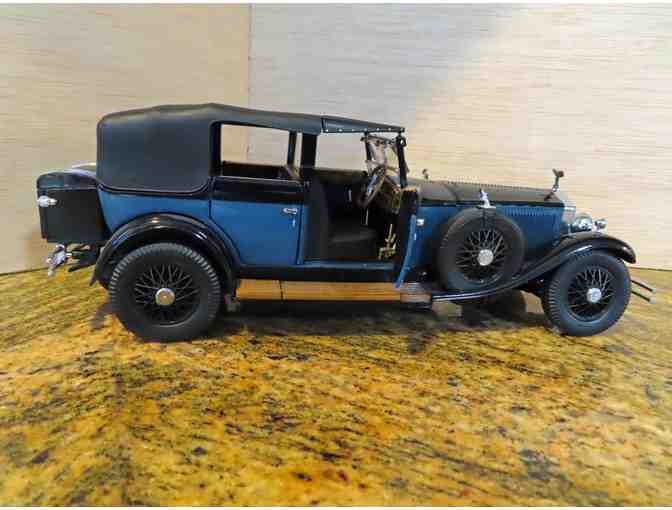 Model Car - 1929 Rolls Royce Phantom I Cabriolet de Ville Model.