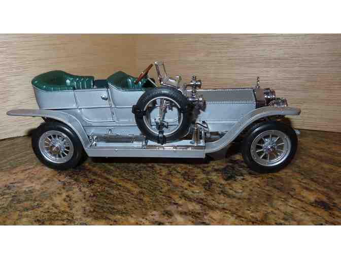 Model Car 1907 Rolls Royce Silver Ghost