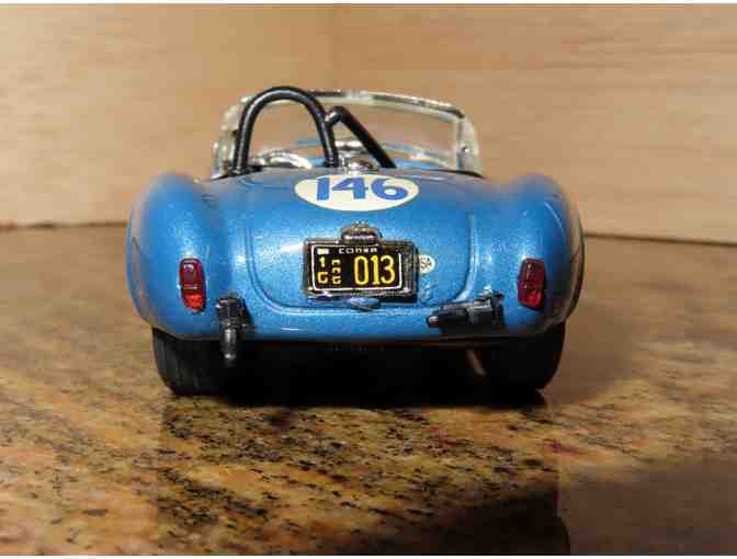 Model Car Shelby Cobra Race Car