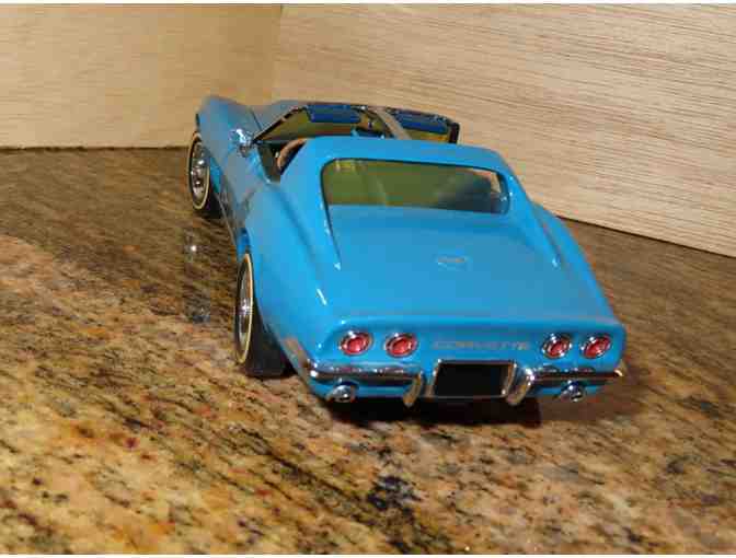 Model Car 1968 Chevrolet Corvette Stingray