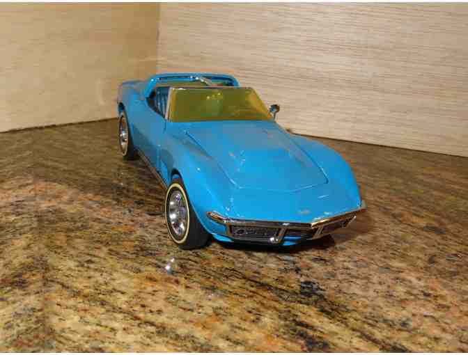 Model Car 1968 Chevrolet Corvette Stingray