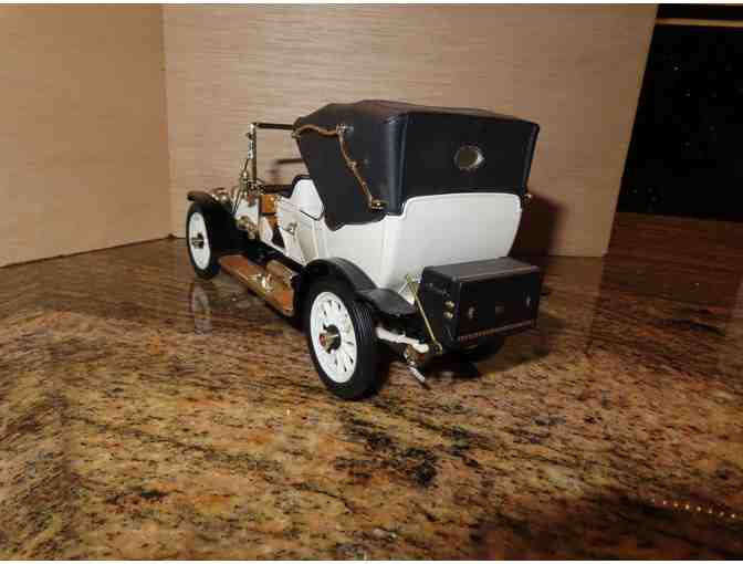 Model Car 1912 Packard Victoria