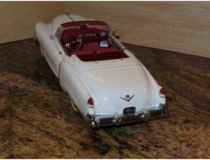 Model Car 1953 Cadillac ElDorado Convertible