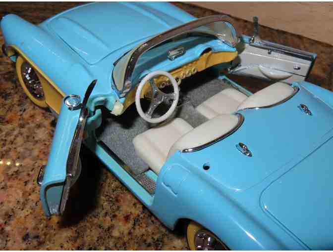 Model Car 1956 Chevrolet Corvette