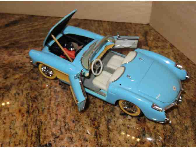 Model Car 1956 Chevrolet Corvette