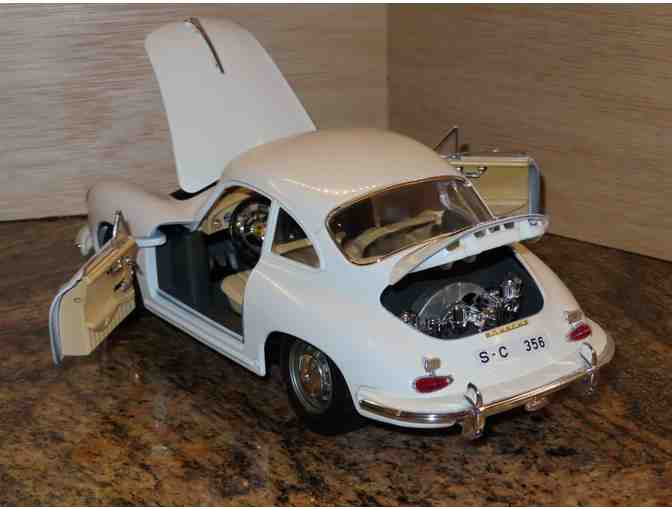 Model Car 1961 Porsche 356B