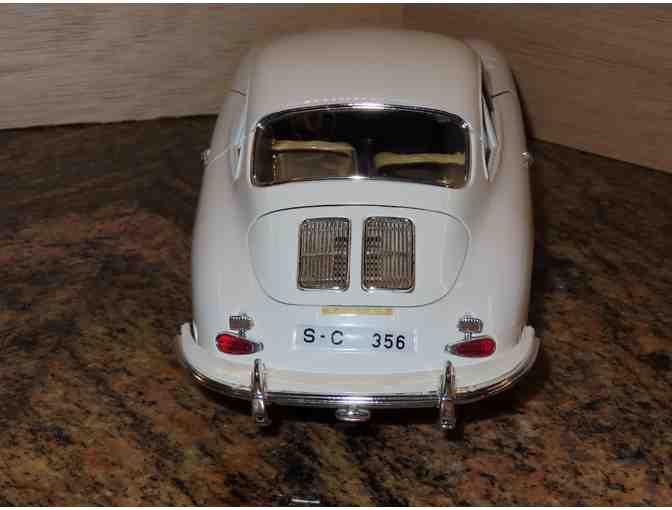 Model Car 1961 Porsche 356B