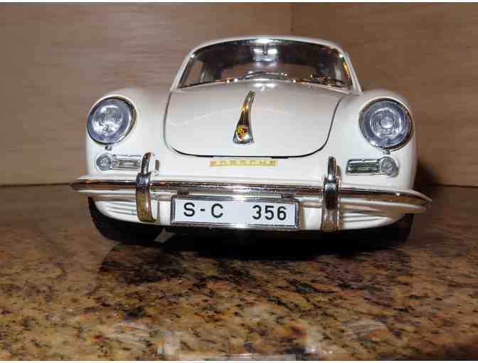 Model Car 1961 Porsche 356B
