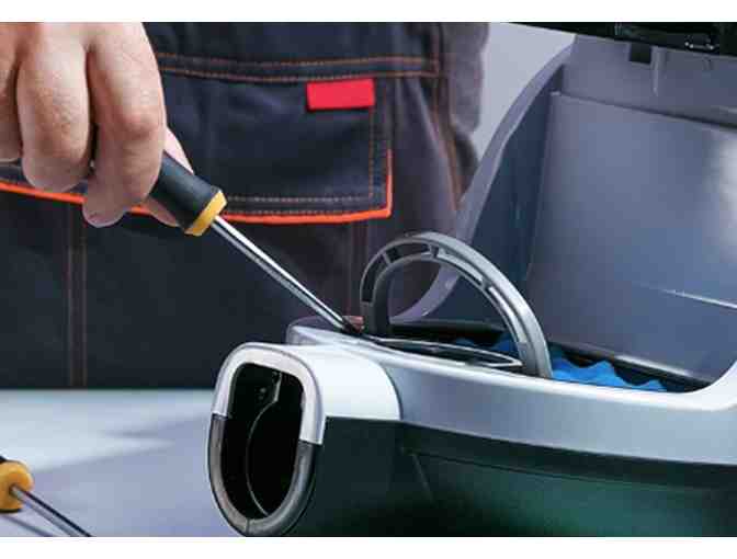 Cathey's Sewing and Vacuum: $100 Gift Card