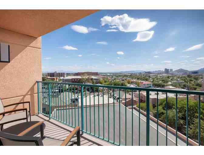 Marriott Tucson University Park: One-night Stay
