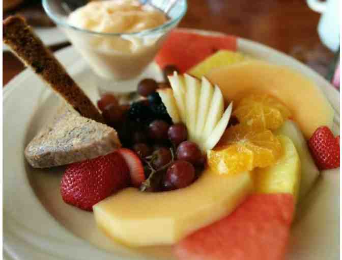 Westward Look Restaurants: $150 in gift cards