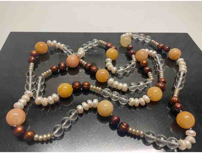 Amazing necklace made of fresh water pearls, agate, crystals, Length 1.3 M (JP)