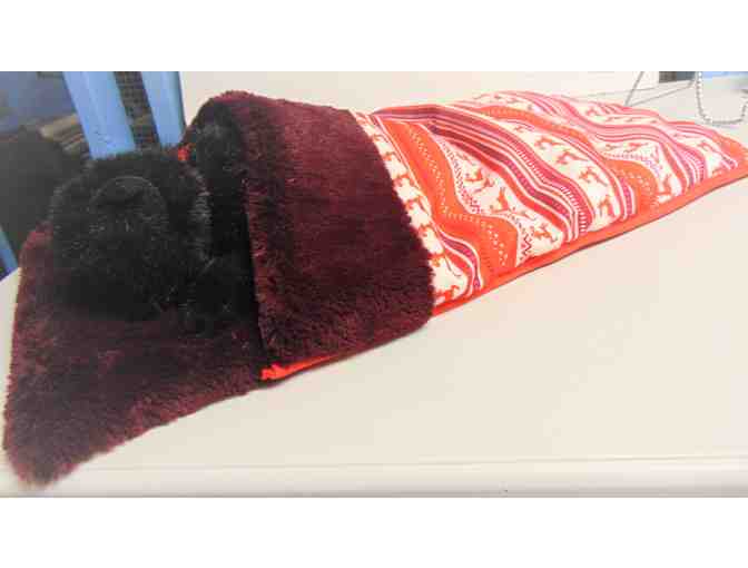 'Fuzzyard' Cozy Cocoon Small Dog or Cat bed