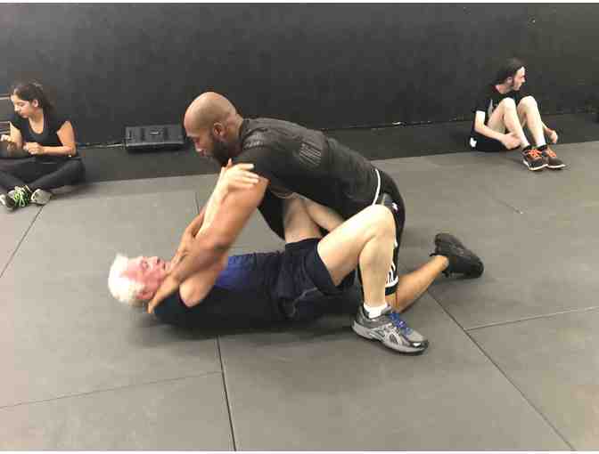 Sacramento, CA - King Krav Maga - Six private self defense training classes