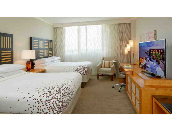 2 Night Stay at Renaissance Orlando Airport includes parking - Photo 4