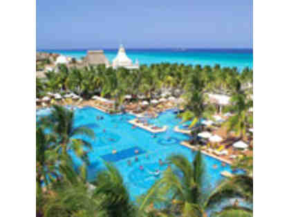 5 Day/4 Night Stay in Cancun Mexico for 2 adults and 2 kids!