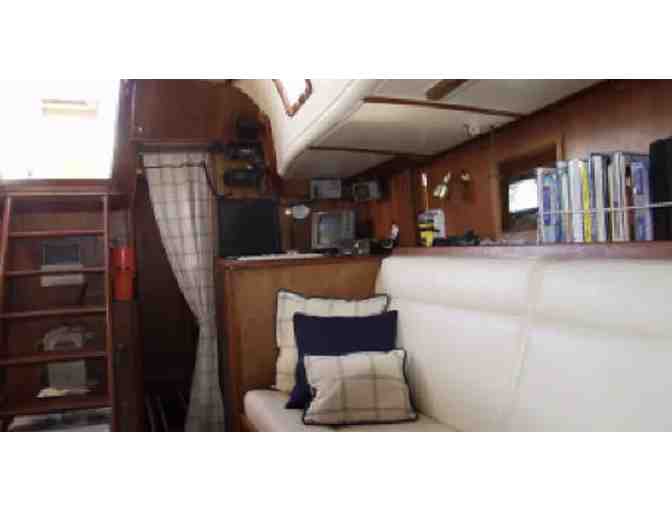 San Francisco Bay Cruise for 6 Aboard a Columbia 57 Sailboat with Captain Andy Kurtz