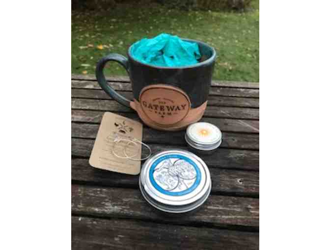 SMALL BUSINESS BASKET Local Products - $200 *Unpaper Towels, Skin Products, Earrings, More