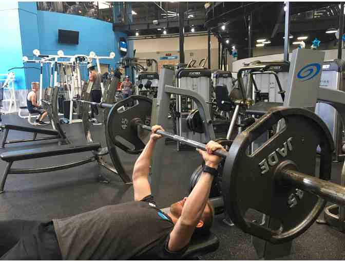 1 Year Gym Membership Bundle EoS Fitness