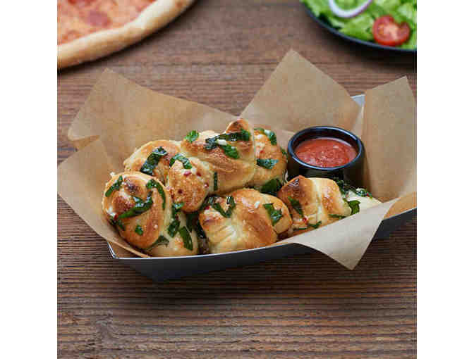 Flippin Pizza $25 Gift Card