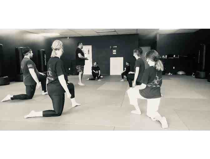 Self Defense Class for up to twelve (12) people - Reynaga Athletics