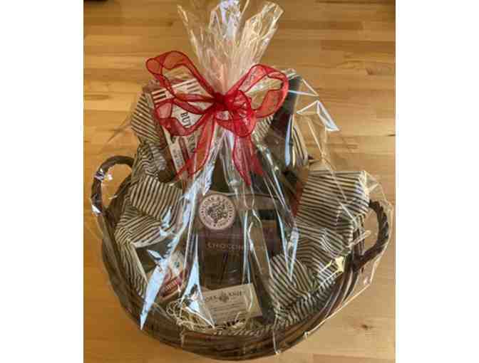 Date Night Staycation Package! - Live Item