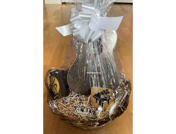 Ukulele Gift Basket - Carlsbad Village Music